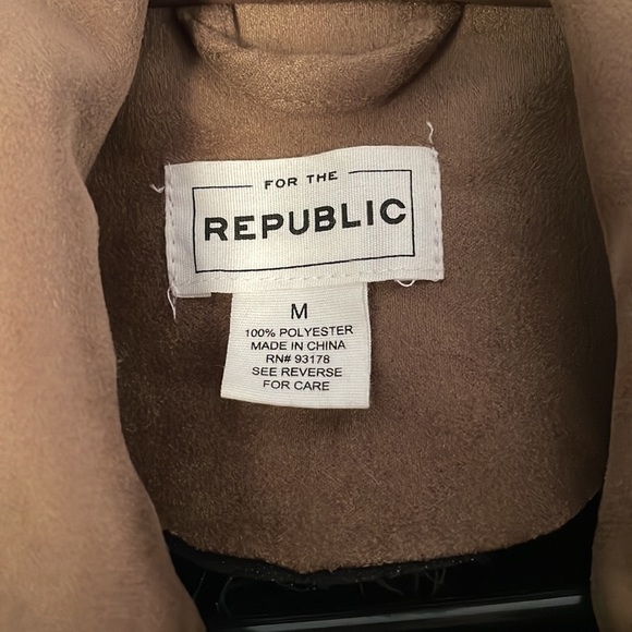 For The Republic faux leather jacket. Size Medium. - Picture 8 of 8